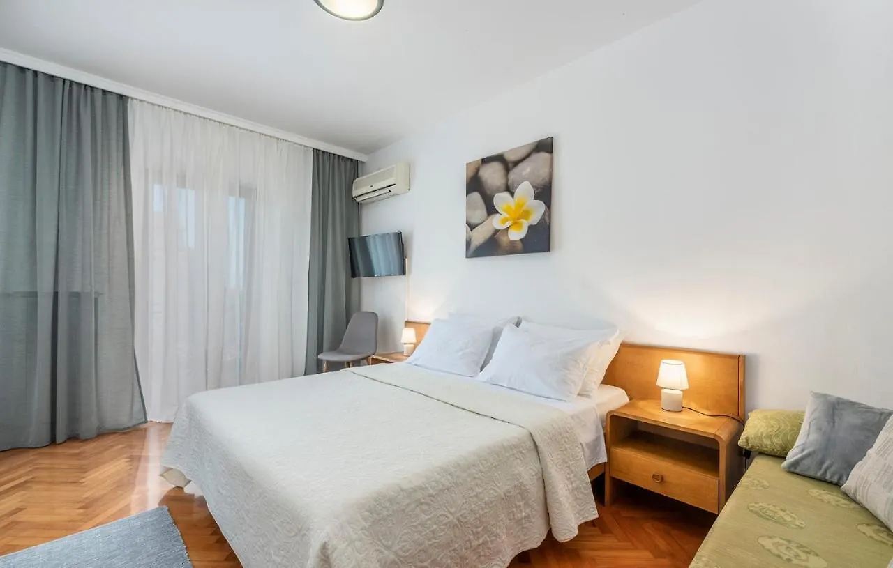 Apartment Complex Silvana Poreč Croácia